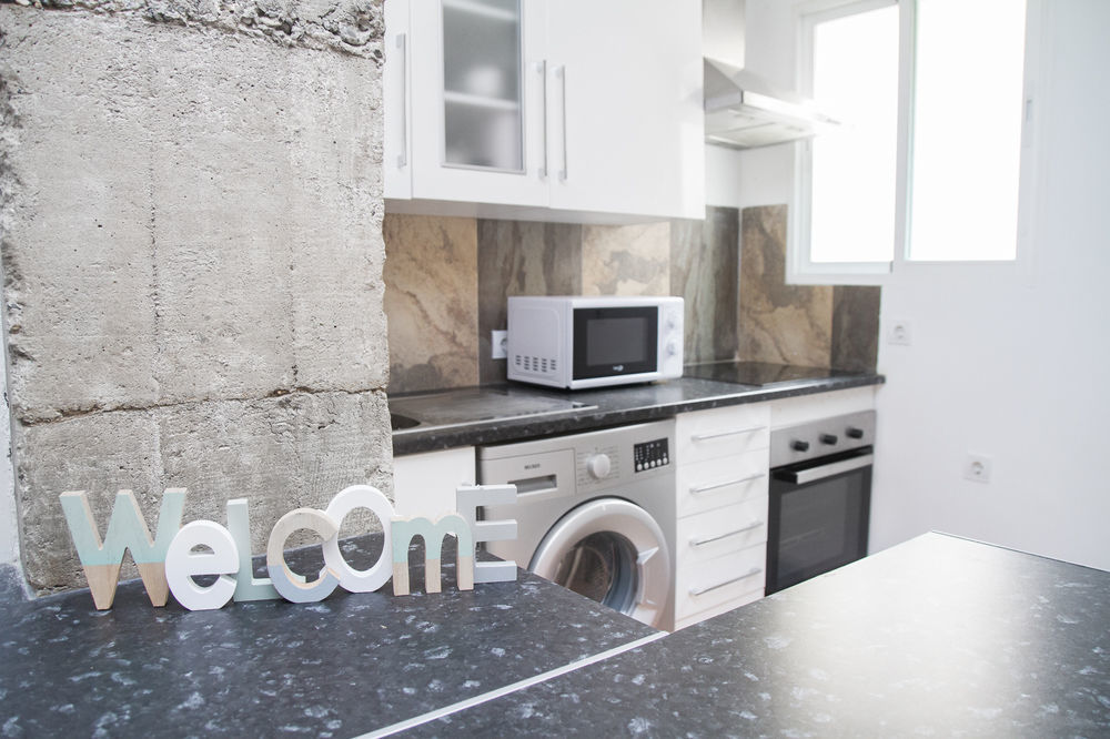 Apartamentos Malaga Centro Hernan Ruiz De 4 A 8 Personas ภายนอก รูปภาพ